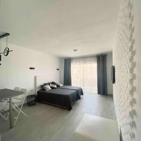 уютная студия в америкас Apartman Costa Adeje (Tenerife)